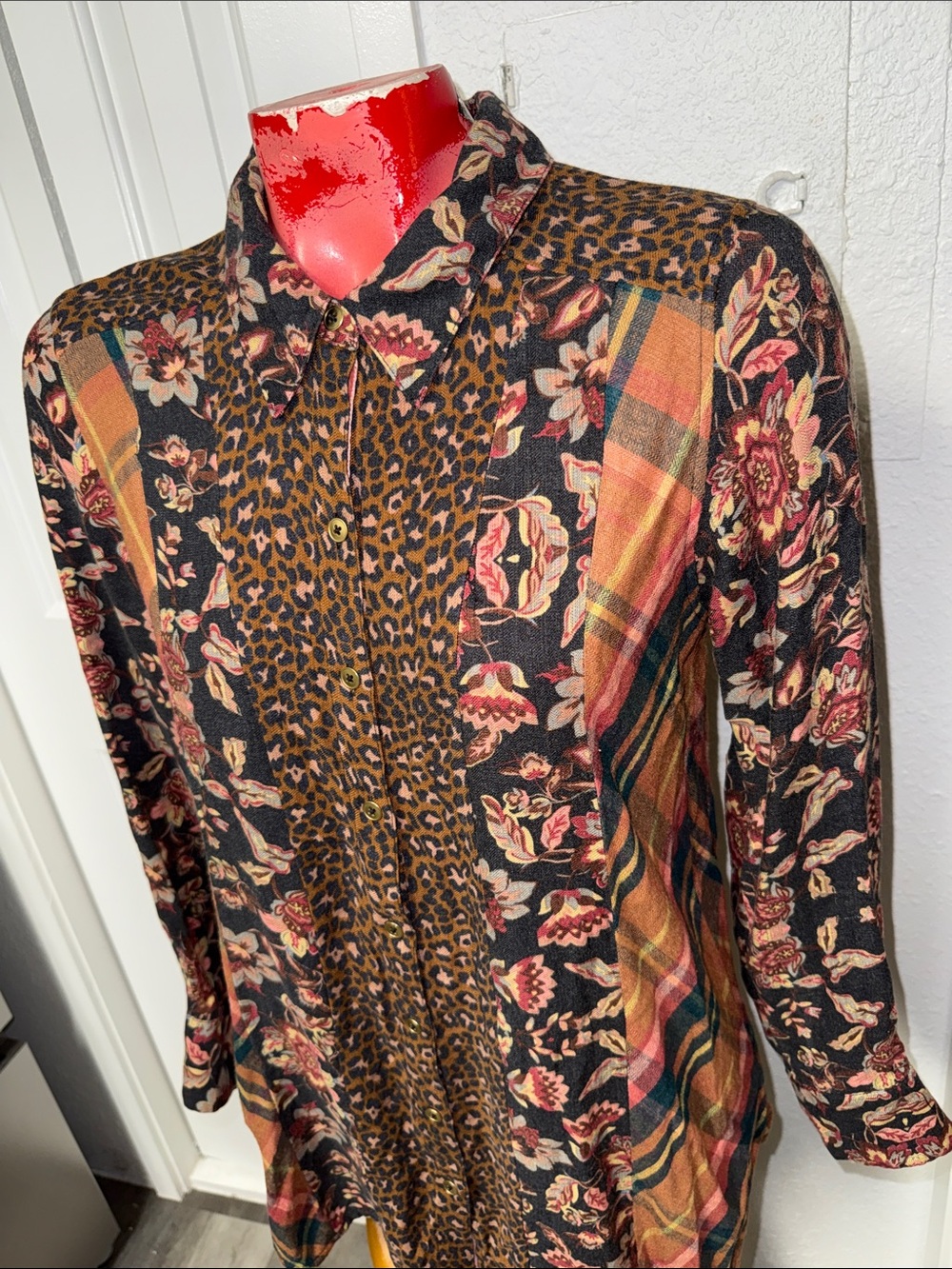 Soft Surroundings Icon Print Mix Tunic Shirt top blouse - Picture 3 of 4